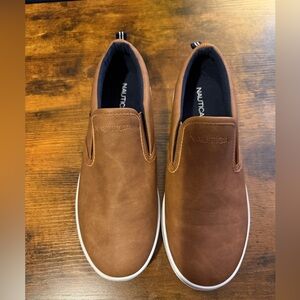 Nautica Kids Akeley Big Boy Vegan Tan Slip-On Loafers EUC US sz 6 EU 38